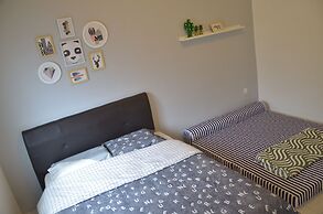 The Woodz Homestay - 2 Storey House