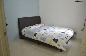 The Woodz Homestay - 2 Storey House