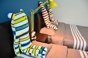 The Woodz Homestay - 2 Storey House