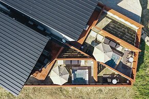 Private villa RESONANJO EDEN