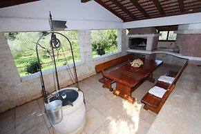 Holiday House San Pruti