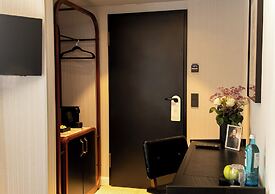 MUZE Hotel Düsseldorf - Handwritten Collection