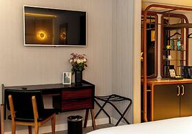 MUZE Hotel Düsseldorf - Handwritten Collection