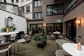 MUZE Hotel Düsseldorf - Handwritten Collection