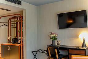 MUZE Hotel Düsseldorf - Handwritten Collection