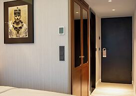 MUZE Hotel Düsseldorf - Handwritten Collection