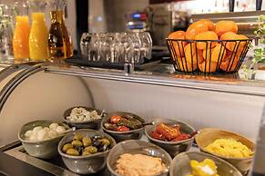 MUZE Hotel Düsseldorf - Handwritten Collection