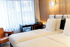 MUZE Hotel Düsseldorf - Handwritten Collection