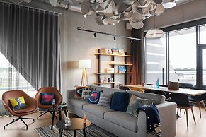 Moxy Cologne Bonn Airport