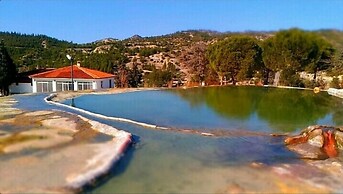 Karaca Termal Pansiyon