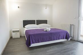 Modern 100m2 apt With the Terrace & Beautiful View