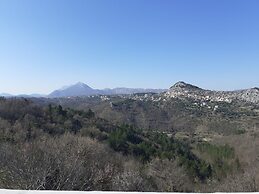 Modern 100m2 apt With the Terrace & Beautiful View