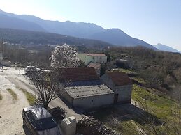 Modern 100m2 apt With the Terrace & Beautiful View