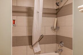 Inn At Moss Landing Point