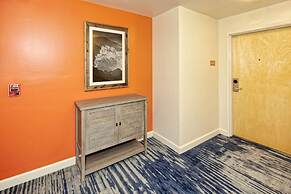 Inn At Moss Landing Point