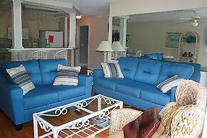 805 2 Bedroom Villa by RedAwning