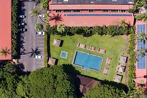 Aina Nalu C107 2 Bedroom Condo by Redawning