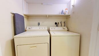 Chateau Sierra 50 Pet-Friendly with Great Complex Amenities, On the Sh