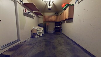 Chateau Sierra 50 Pet-Friendly with Great Complex Amenities, On the Sh