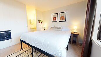 Chateau Sierra 50 Pet-Friendly with Great Complex Amenities, On the Sh