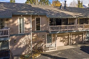 Chateau Sierra 50 Pet-Friendly with Great Complex Amenities, On the Sh