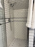 Boyd Harvey Main House And Carriage House 4 Bedroom Home by RedAwning