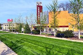 Oakley Square 3br Charmer - Total Walkability 3 Bedroom Home by RedAwn