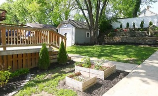 Oakley Square 3br Charmer - Total Walkability 3 Bedroom Home by RedAwn