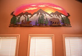 Huge Ruidoso W/ Game Room, Pool, 2 Balconies, 2 Kitchens - Sleeps 17!