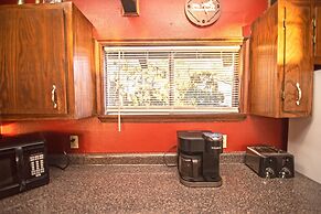 Huge Ruidoso W/ Game Room, Pool, 2 Balconies, 2 Kitchens - Sleeps 17!