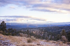 Huge Ruidoso W/ Game Room, Pool, 2 Balconies, 2 Kitchens - Sleeps 17!