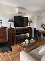 Ilikai Tower 1113 - Fully furnished condo with free wifi by RedAwning