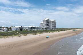 Anchors Aweigh 3 Bedroom Cottage by RedAwning