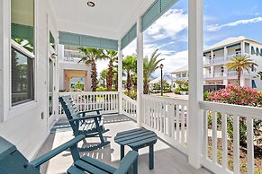 Anchors Aweigh 3 Bedroom Cottage by RedAwning