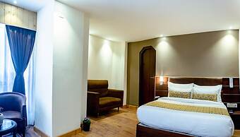 Sumitel Vista 800m from Mall Road