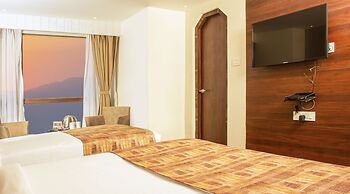 Sumitel Vista 800m from Mall Road