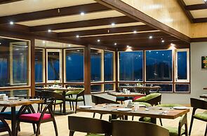 Sumitel Vista 800m from Mall Road