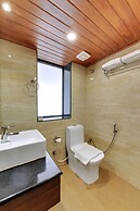 Sumitel Vista 800m from Mall Road