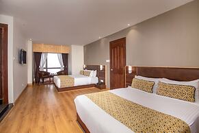 Sumitel Vista 800m from Mall Road