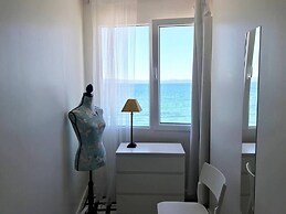 Modern Brand New Duplex in Coroso Beach