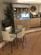 Near Ifo Roma Sweet Home Studio Apartment