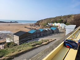 Parkland 14 is a Detached Premier 3 Bedroom Bungalow Sleeping 6