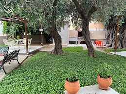 Room in Studio - Beautiful Room for 3 People in Limenaria, Only Five M