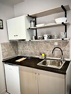 Room-beautiful Bedroom for 3 People in L