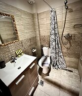 Room-beautiful Bedroom for 3 People in L