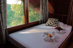 Triple Room With sea and Mountain Views Perfecto for Couples