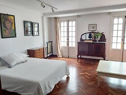 The Vertical House, With Terrace In Historical Centre