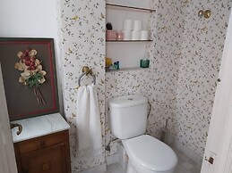 The Vertical House, With Terrace In Historical Centre