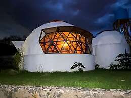 Villas Amatlán. Eco Village Retired From People