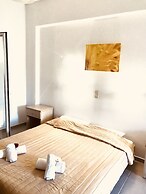 Room-studio in Banos Apartments With sha